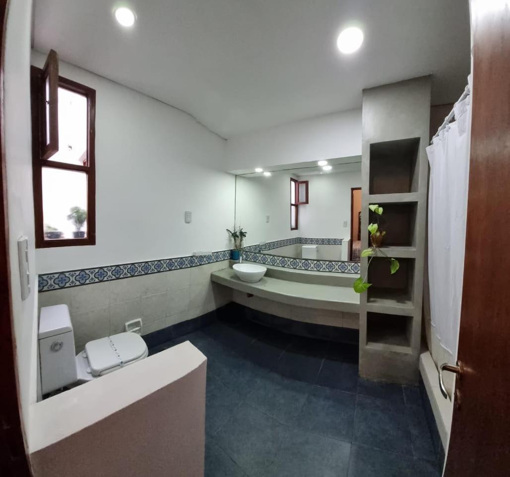 Casa Alvarado Hostel Салта Стая снимка