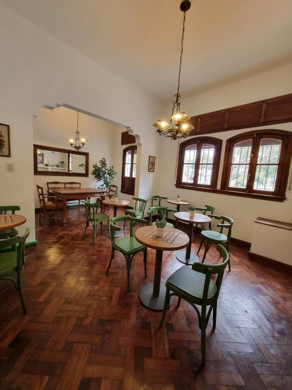 Casa Alvarado Hostel Салта Стая снимка
